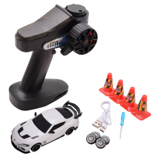 【予約】 APECAR 1/43 RC ドリフトカー スープラ ホワイト *SP4301-WT